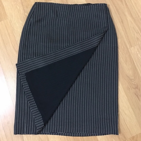 2 LOFT Skirts - Picture 7 of 12